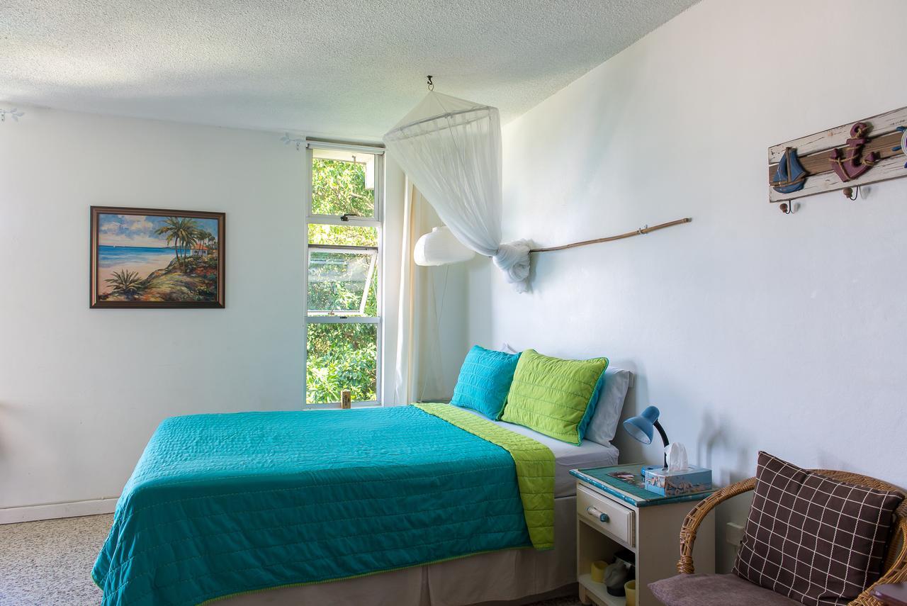 Deluxe Montego Bay Club Studio&Suites Exterior foto