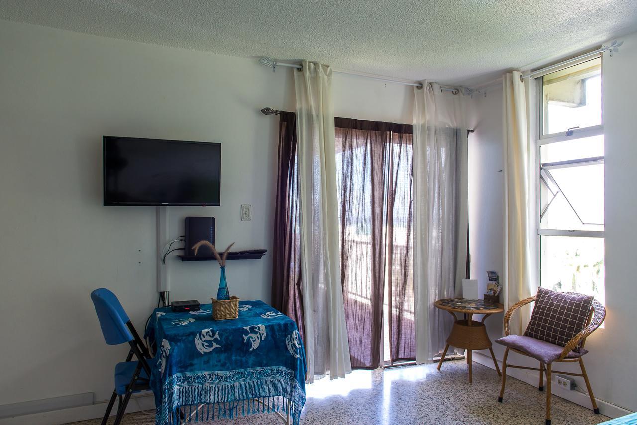 Deluxe Montego Bay Club Studio&Suites Exterior foto